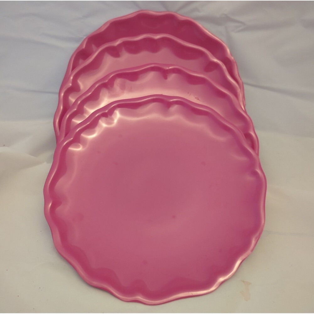 Pink Scalloped Melamine Plates Set, Ruffle Edge Plastic Dinnerware, Unbranded Co